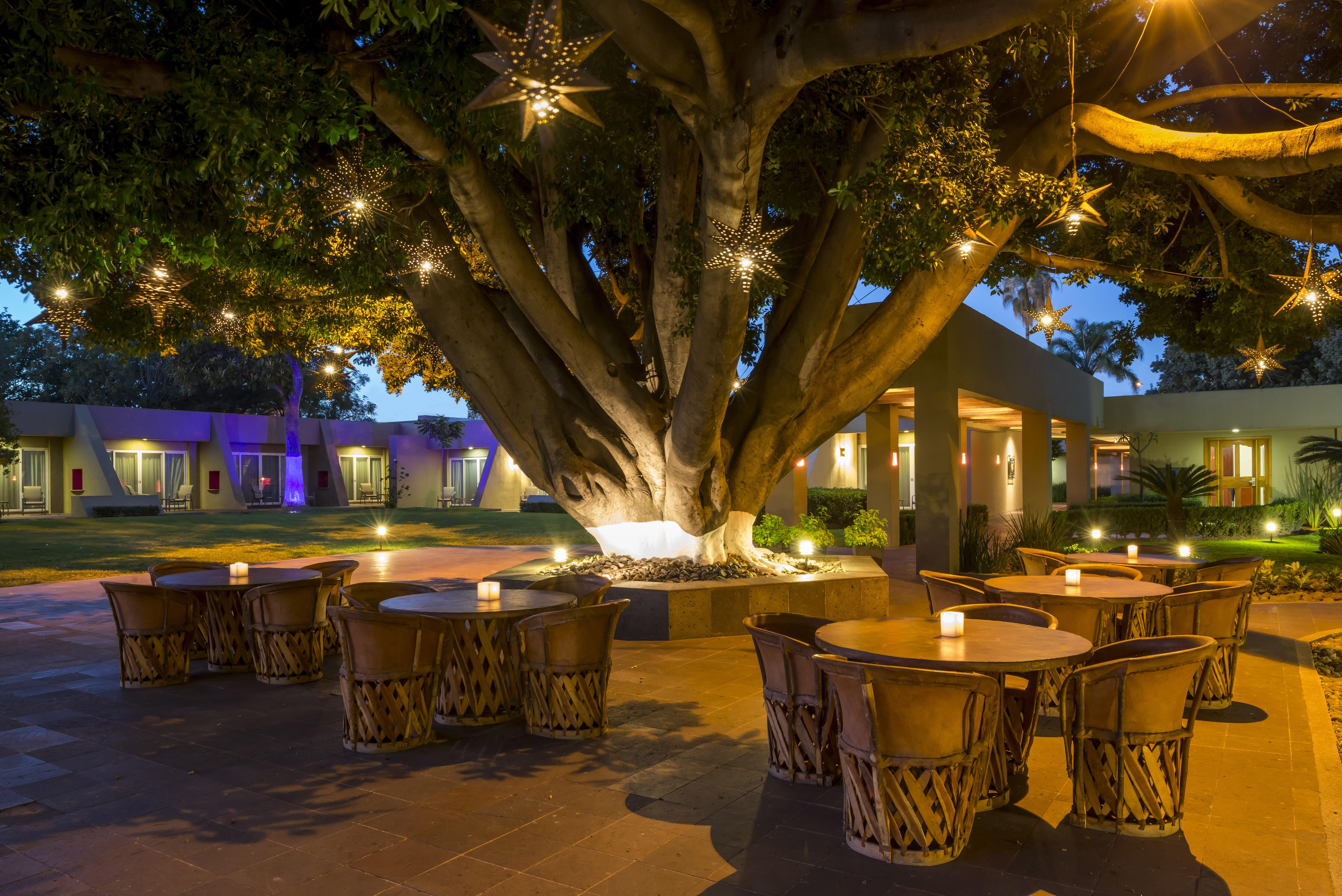 Hotel Camino Real Guadalajara Zapopan Exterior foto The Boulders Resort