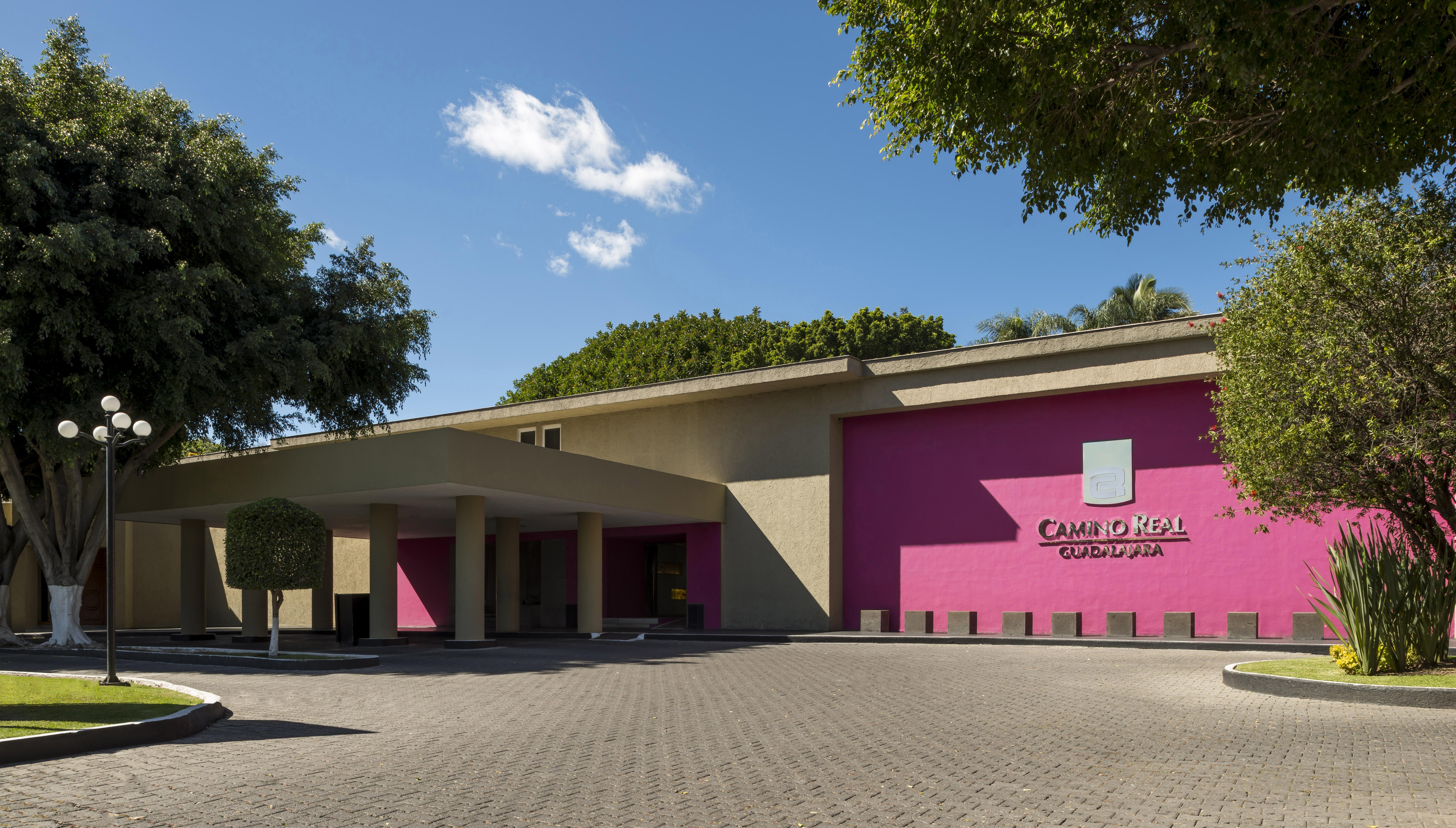 Hotel Camino Real Guadalajara Zapopan Exterior foto The Center for the Arts at San Jose